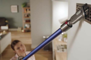 Dyson V11 cleaning heights